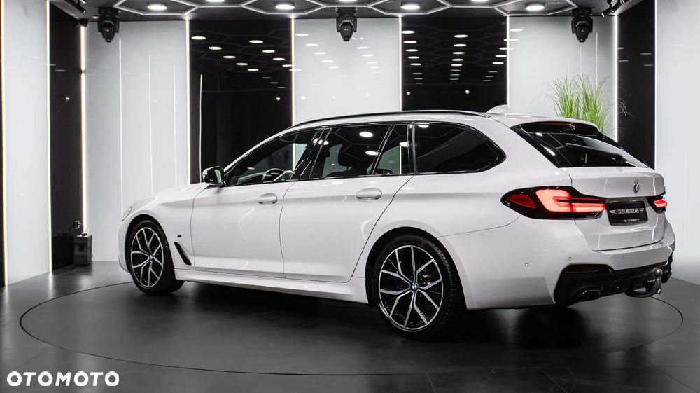 BMW Seria 5 520d xDrive M Sport sport - 6
