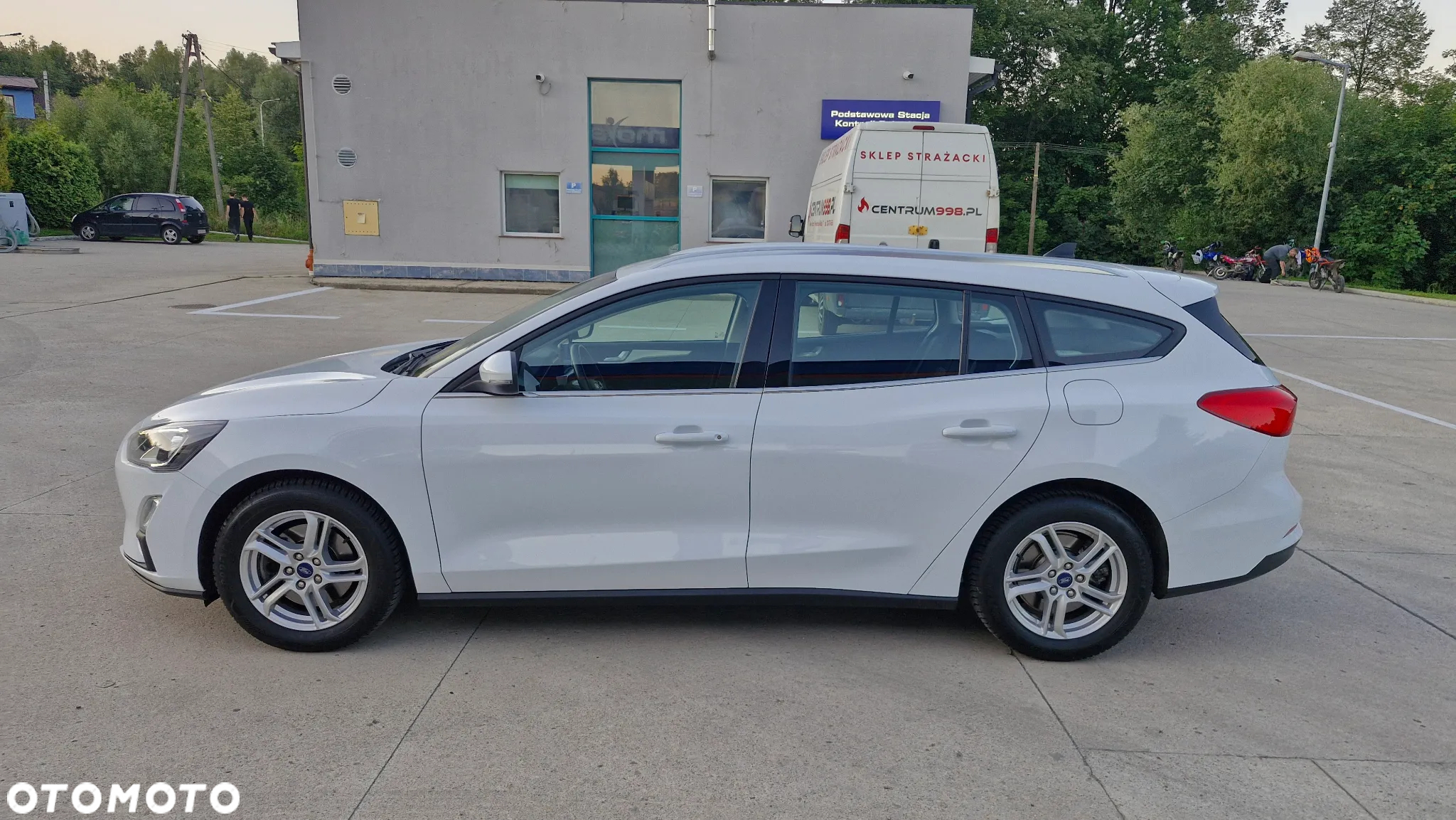 Ford Focus 1.0 EcoBoost Titanium X - 8