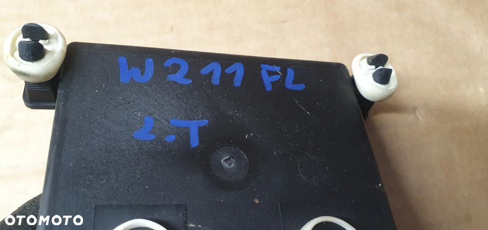 Moduł sterownik drzwi lewy tył Mercedes E Klasa W211 Lift A2118703385 - 5