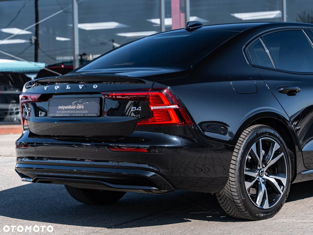 Volvo S60 B4 B DKG Plus Dark - 14
