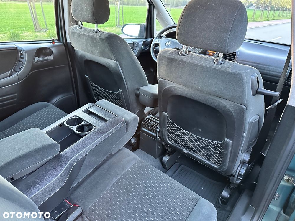 Opel Zafira 1.8 Elegance - 27