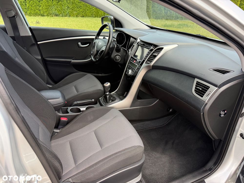Hyundai i30 - 29