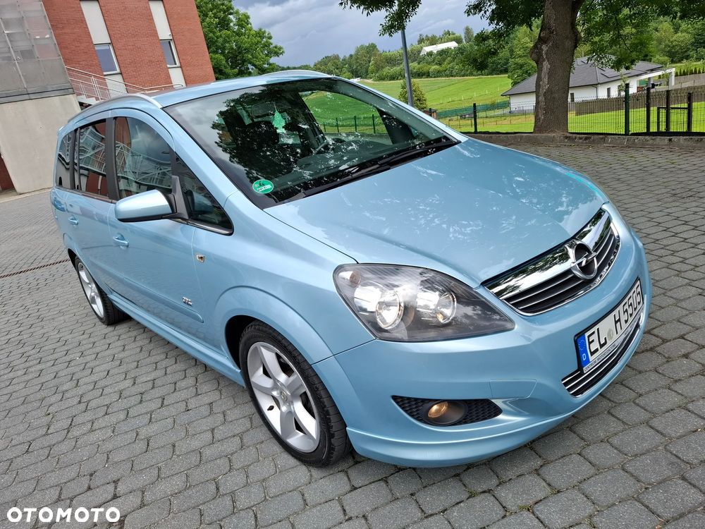 Opel Zafira 1.8 Sport - 1