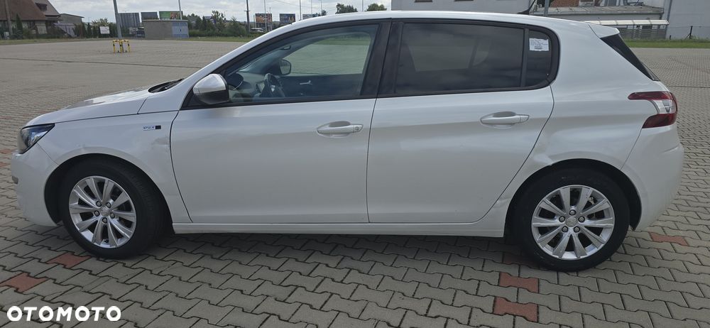 Peugeot 308 1.6 BlueHDi Style S&S - 3