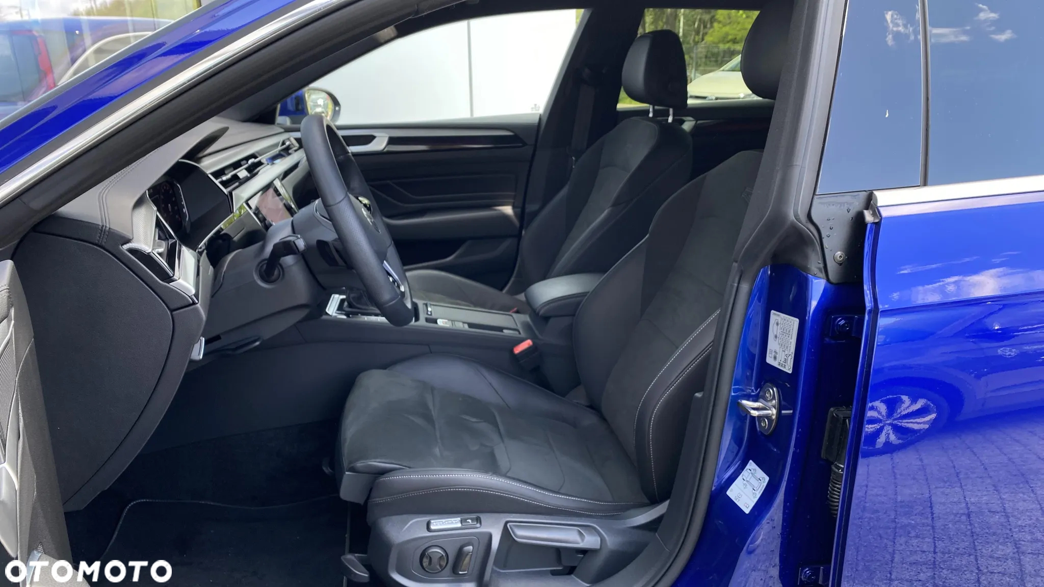 Volkswagen Arteon 2.0 TSI R-Line DSG - 17