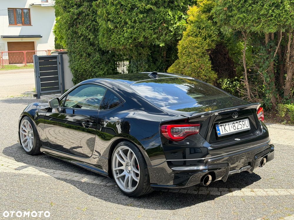 Toyota GT86 2.0 Premium - 9