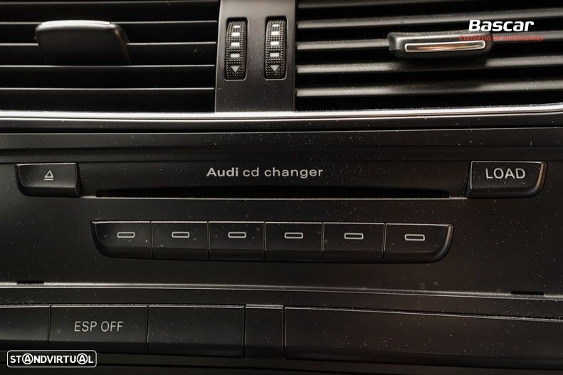 Audi A4 Avant 2.0 TDI Business Line Sport - 39