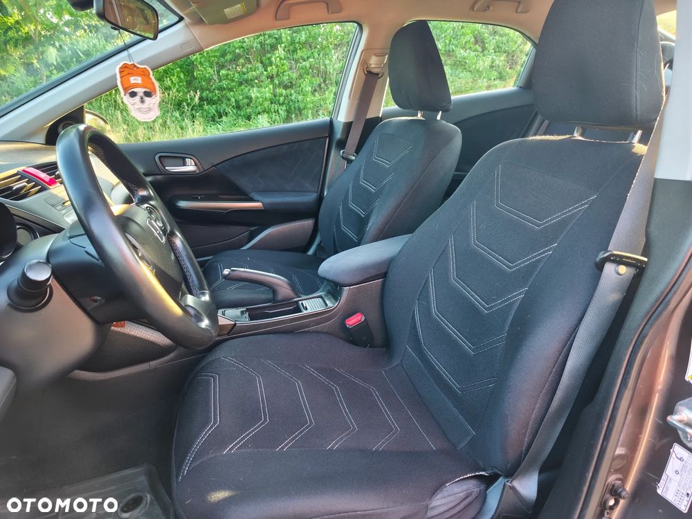 Honda Civic 1.4 Comfort - 29