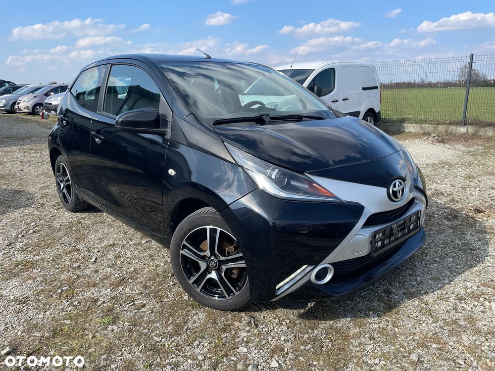 Toyota Aygo x-play - 8