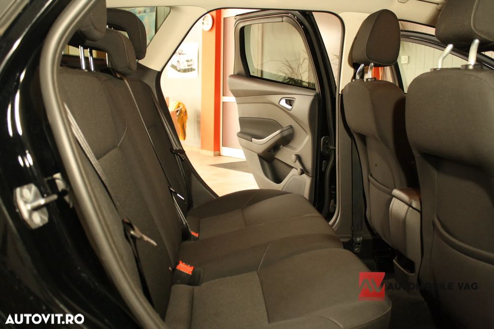 Ford Focus 1.5 TDCi DPF Start-Stopp-System Business - 12