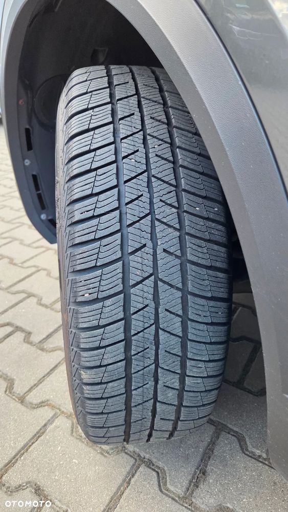 Volkswagen T-Roc 1.5 TSI Life DSG - 27