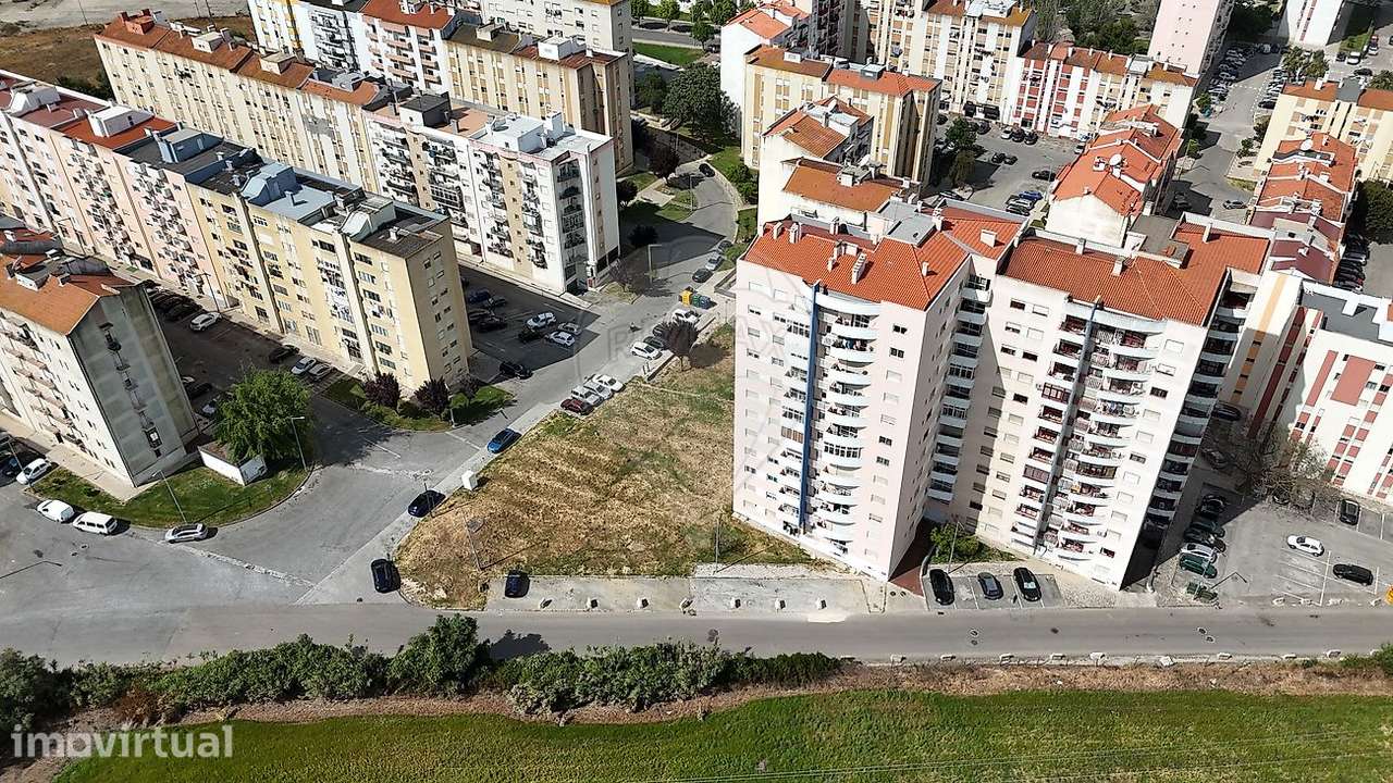 Terreno  para venda - Grande imagem: 2/8