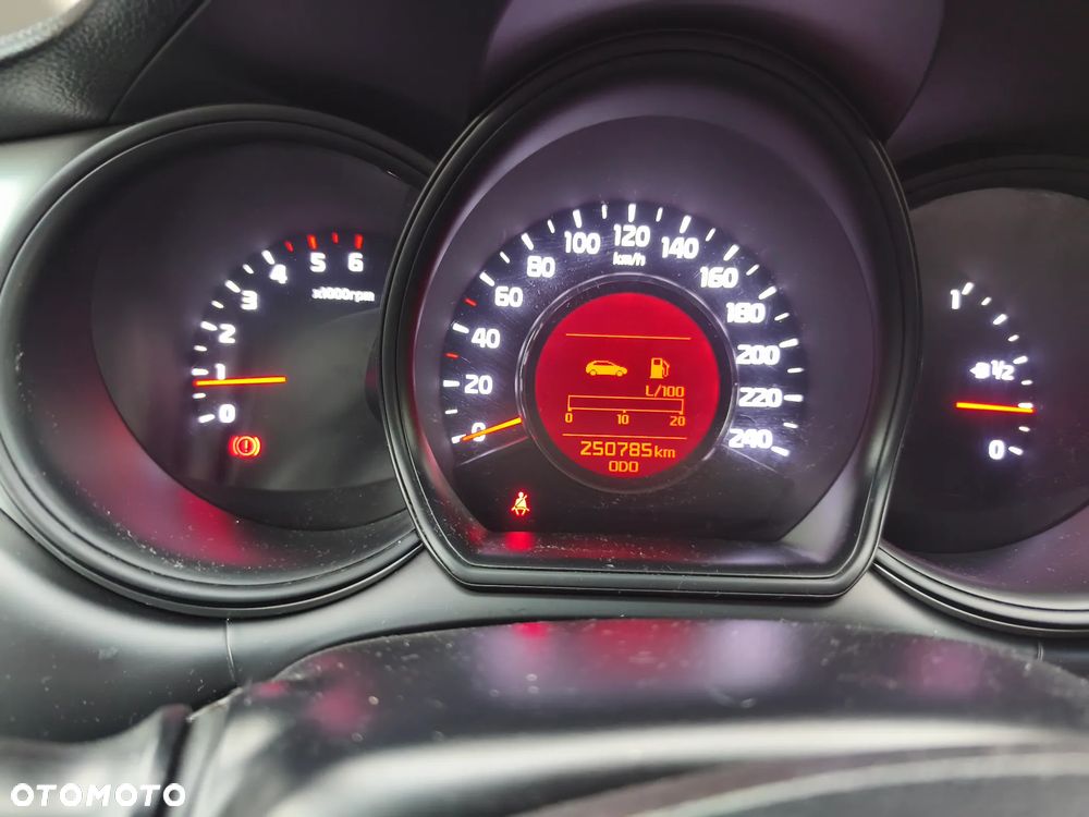 Kia Ceed 1.6 CRDi L - 18