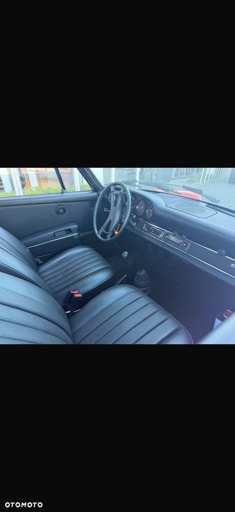 Porsche 911 - 9