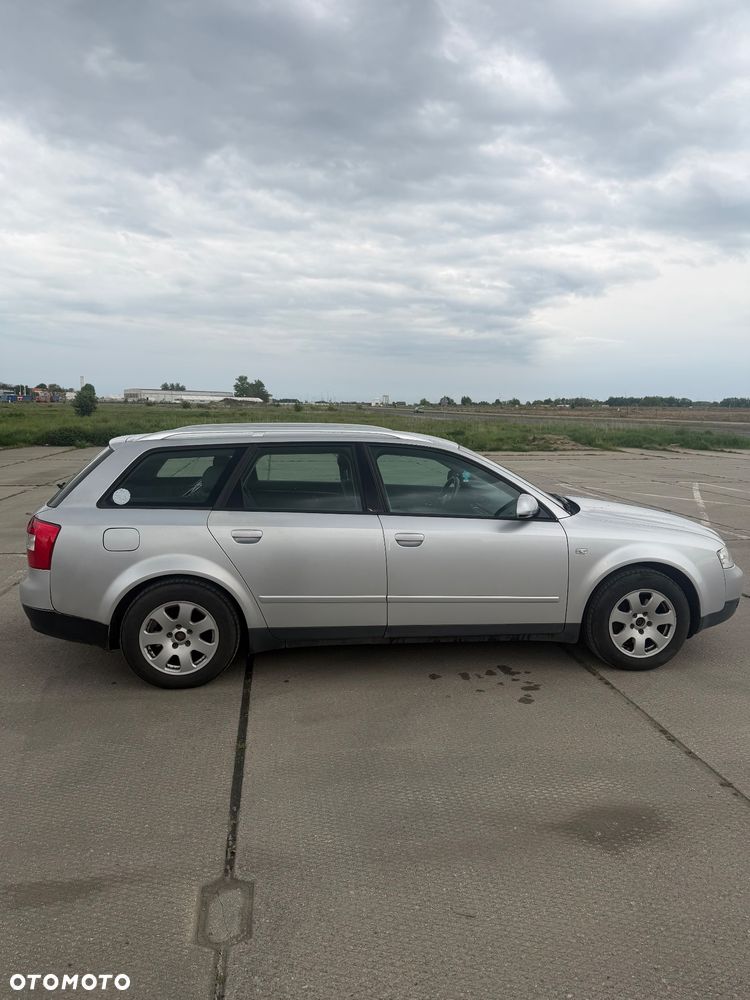 Audi A4 Avant ver-1-8t - 4