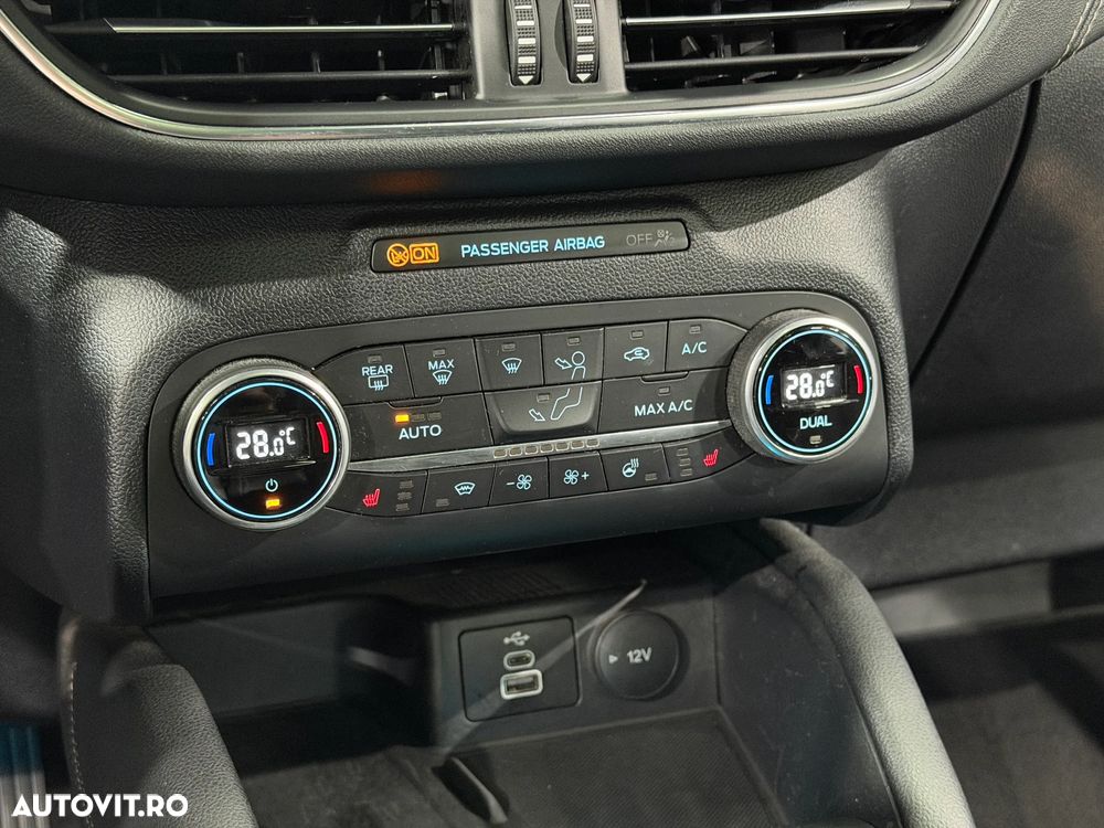 Ford Kuga 2.5 Duratec PHEV Vignale - 19