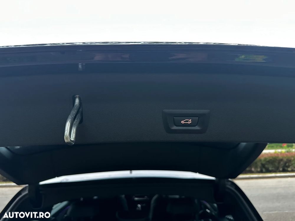BMW X3 xDrive20i AT xLine - 11