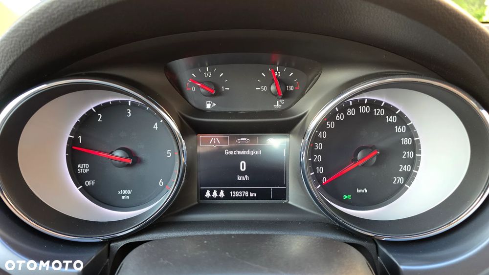 Opel Astra - 22