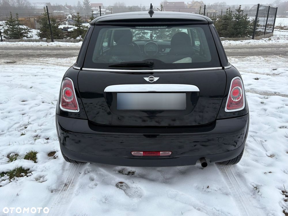 MINI ONE - 4