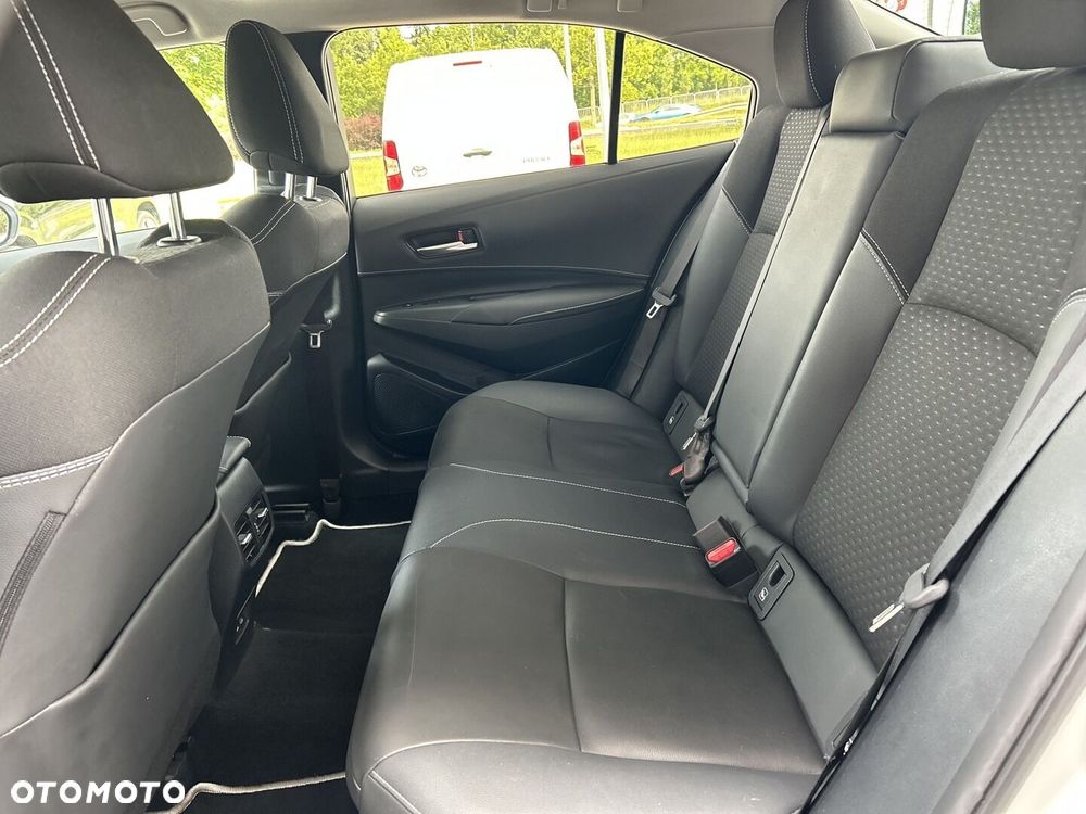 Toyota Corolla 1.8 Hybrid Executive - 25
