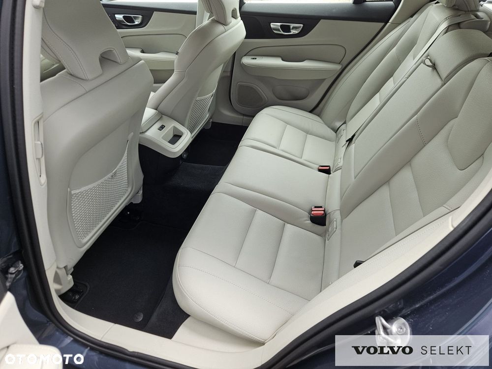 Volvo V60 - 30