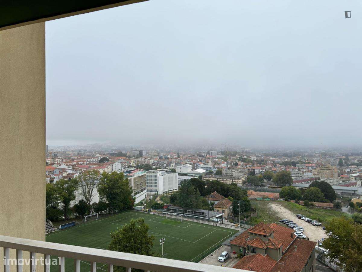 Quarto - localizado em Cedofeita Porto - Grande imagem: 5/18