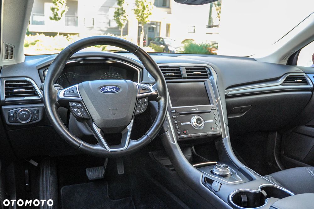 Ford Mondeo SW - 9