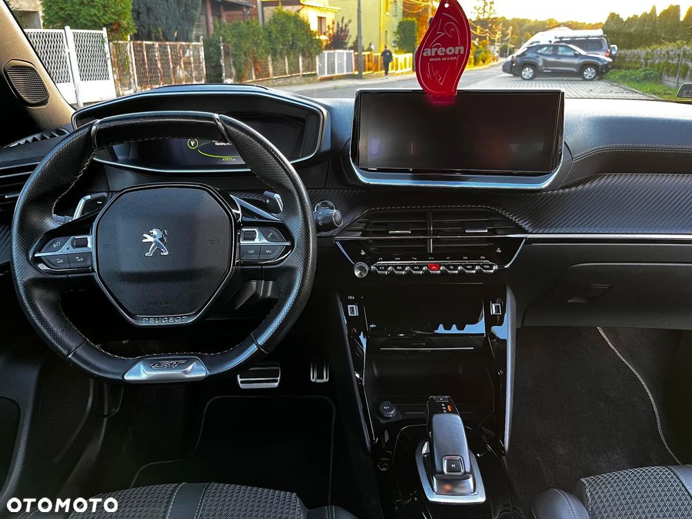 Peugeot 2008 1.2 PureTech GT Line S&S EAT8 - 14