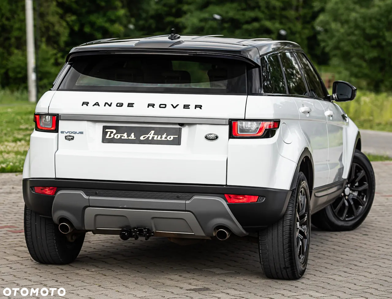 Land Rover Range Rover Evoque 2.0 D150 R-Dynamic - 12