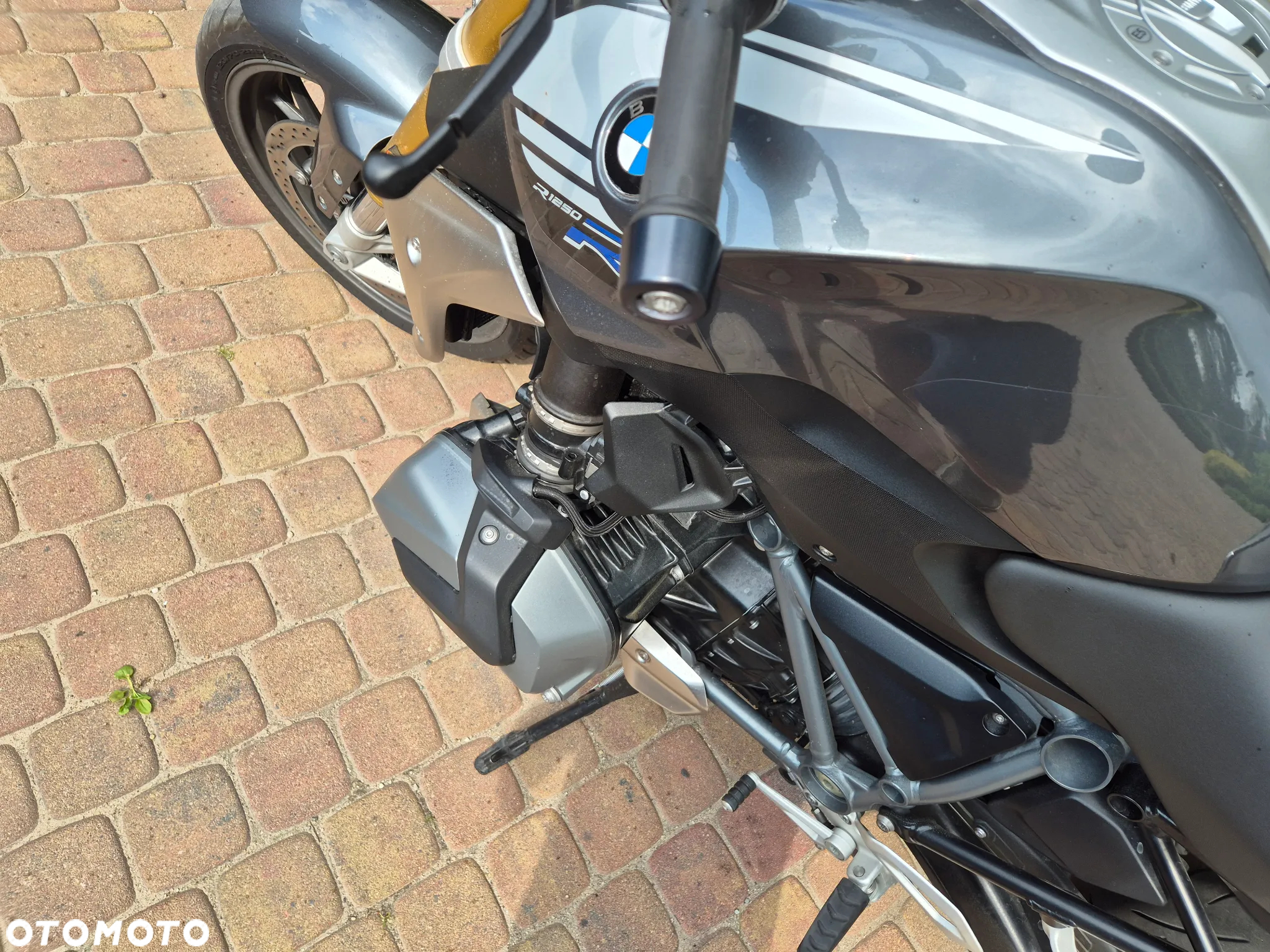 BMW R - 11