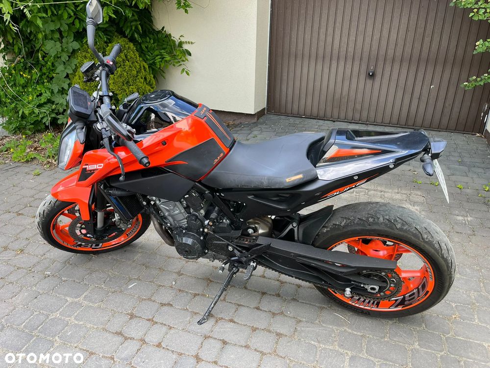 KTM Duke - 12