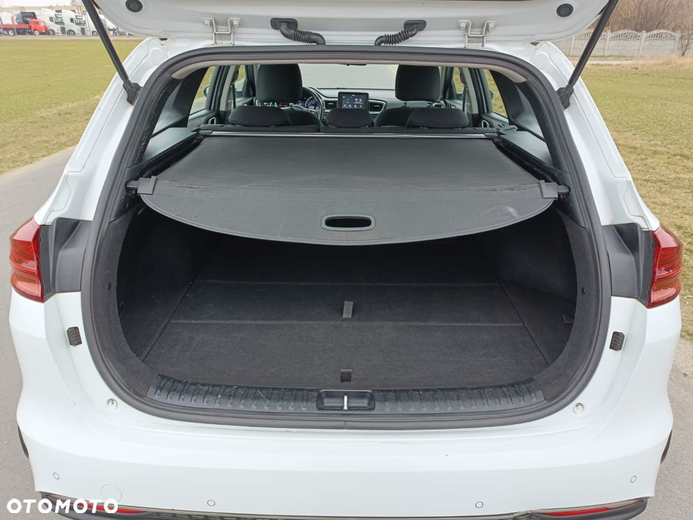 Kia Ceed 1.6 CRDi Edition 7 - 13