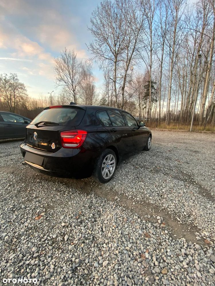 BMW Seria 1 114i - 17