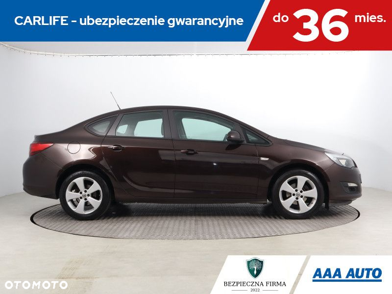 Opel Astra - 7
