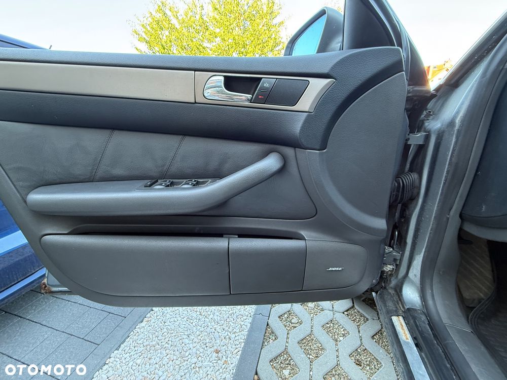 Audi A6 Avant 2.5 TDI - 17