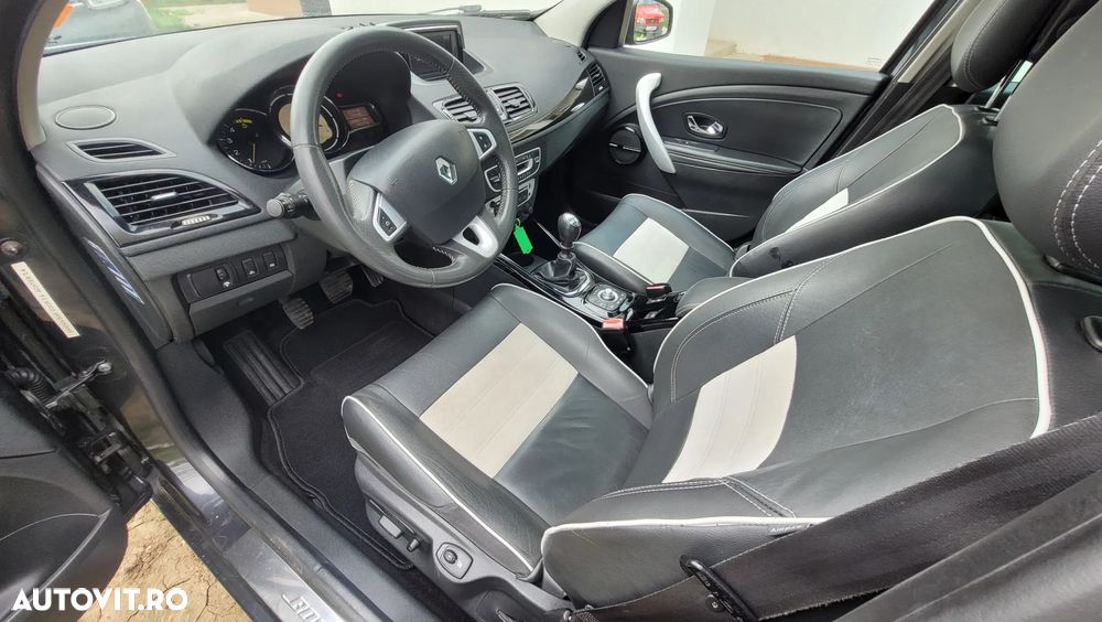 Renault Megane ENERGY dCi 110 Start & Stop Bose Edition - 32