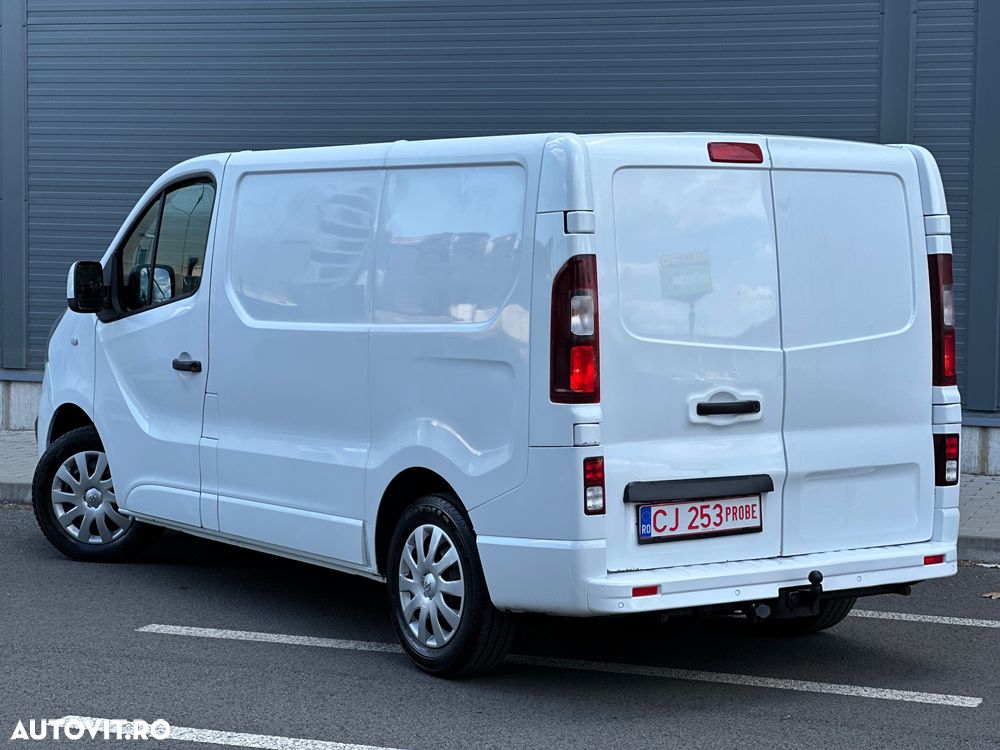 Opel Vivaro - 4
