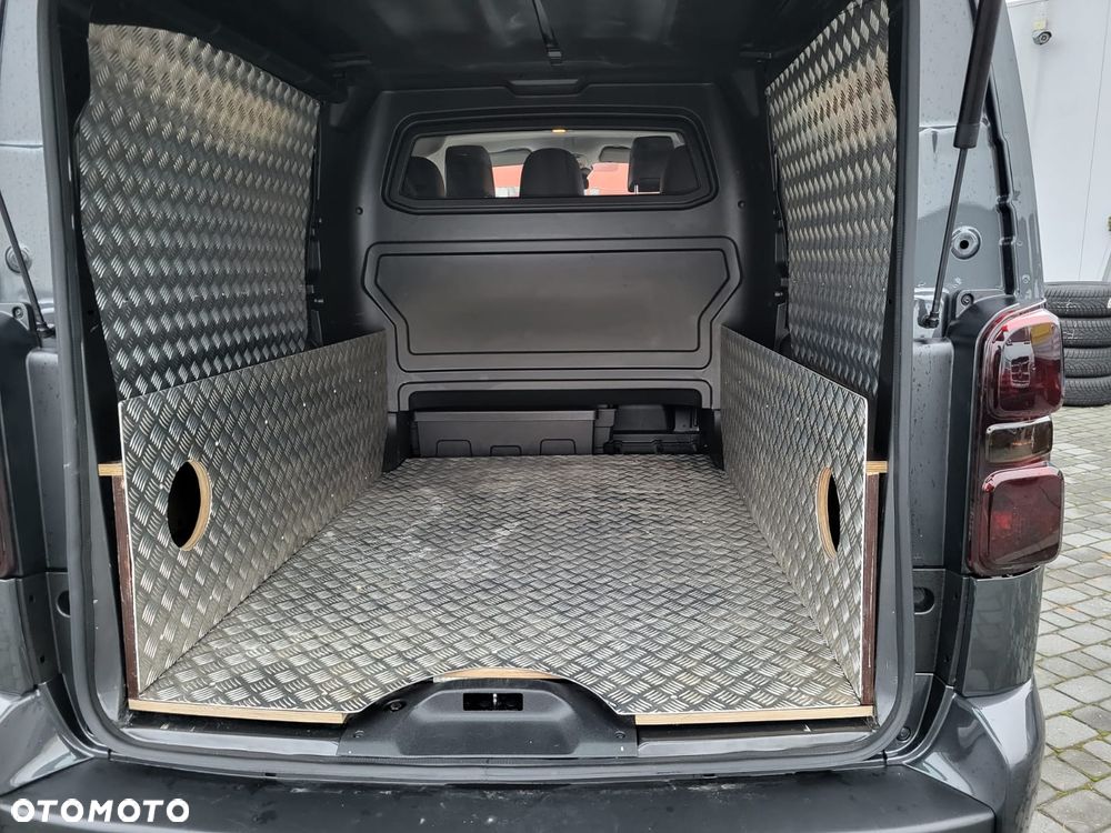 Mercedes-Benz EXPERT 2,0 HDI-SKÓRA-AUTOMAT-MIXT 5 OSÓB -DŁUGI-KLIMA-NOWY - 9