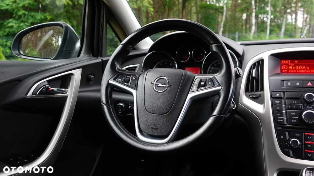 Opel Astra 1.6 Cosmo - 10