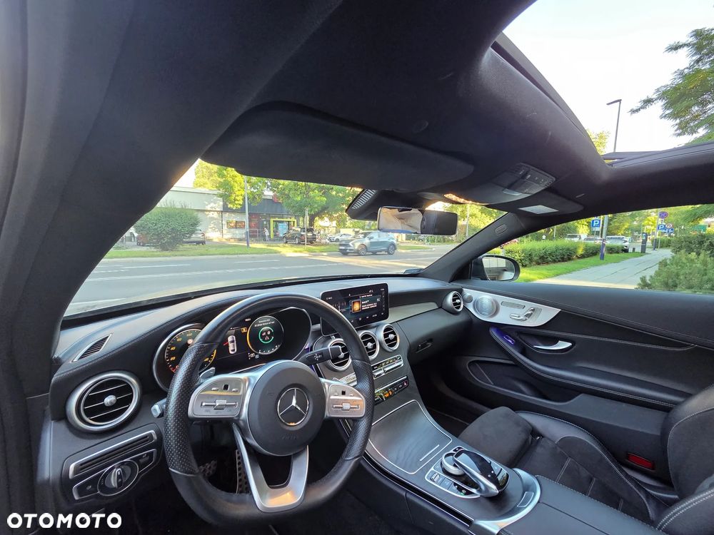 Mercedes-Benz Klasa C 300 4MATIC 9G-TRONIC - 10