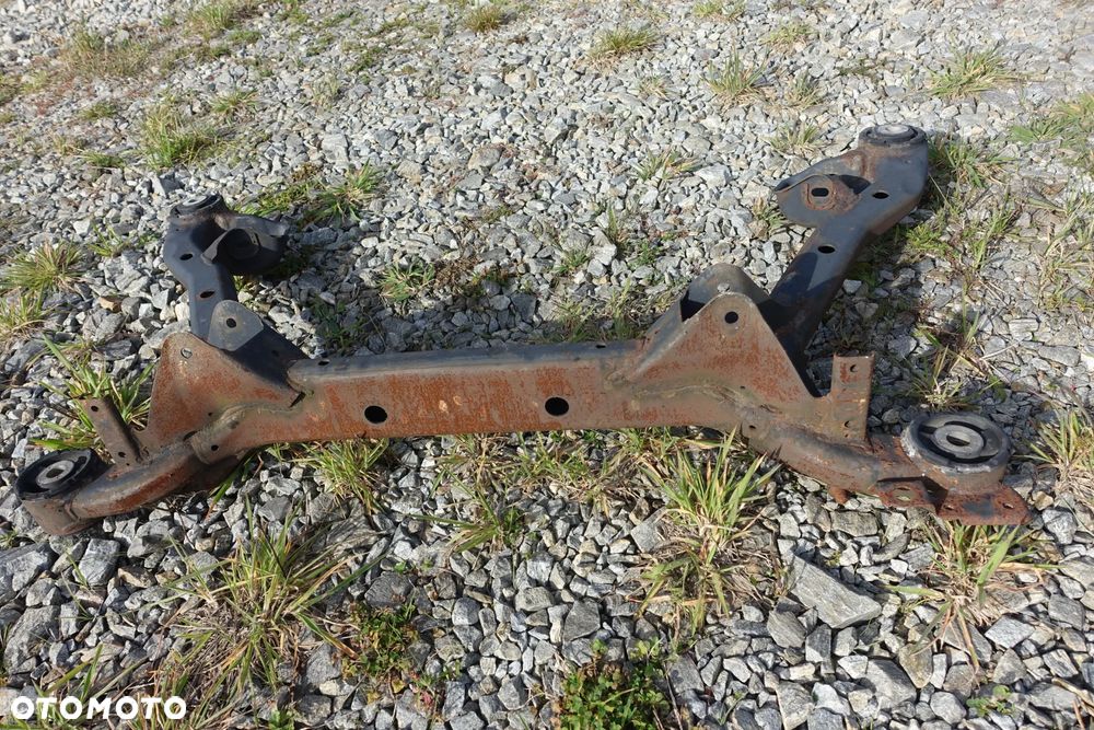 BELKA TYLNA SANKI WÓZEK KOŁYSKA AUDI A4 B6 B7 - 3