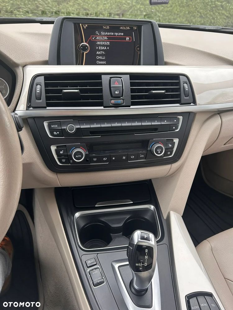 BMW Seria 3 320i - 2