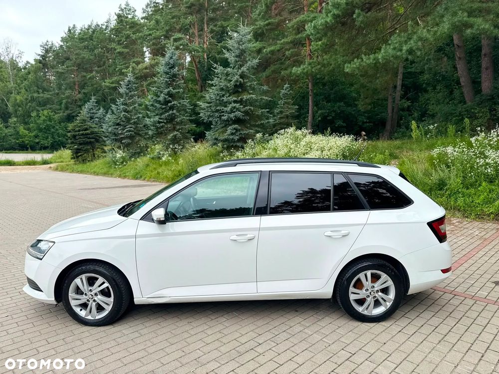 Skoda Fabia 1.0 Ambition - 4