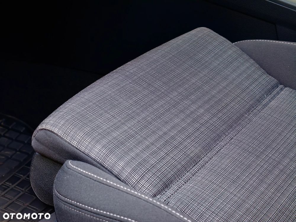 Volkswagen Passat 1.5 TSI EVO Business DSG - 22