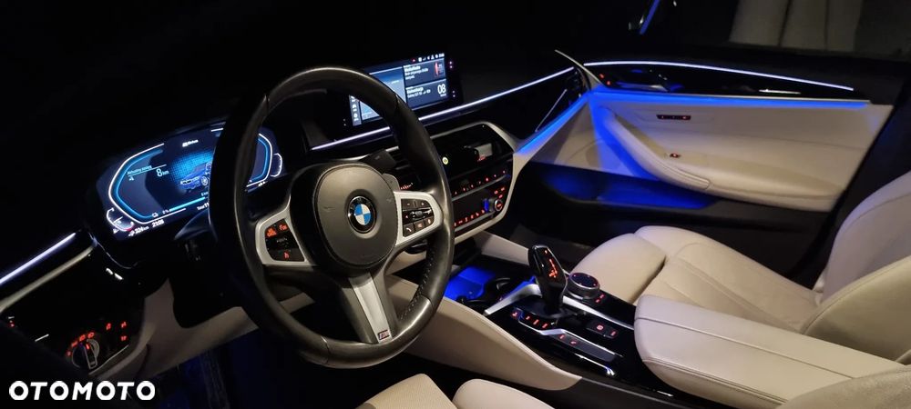 BMW Seria 5 - 12