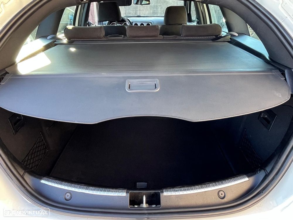 Alfa Romeo 159 Sportwagon 1.9 JTDm 16V Sportiva - 16