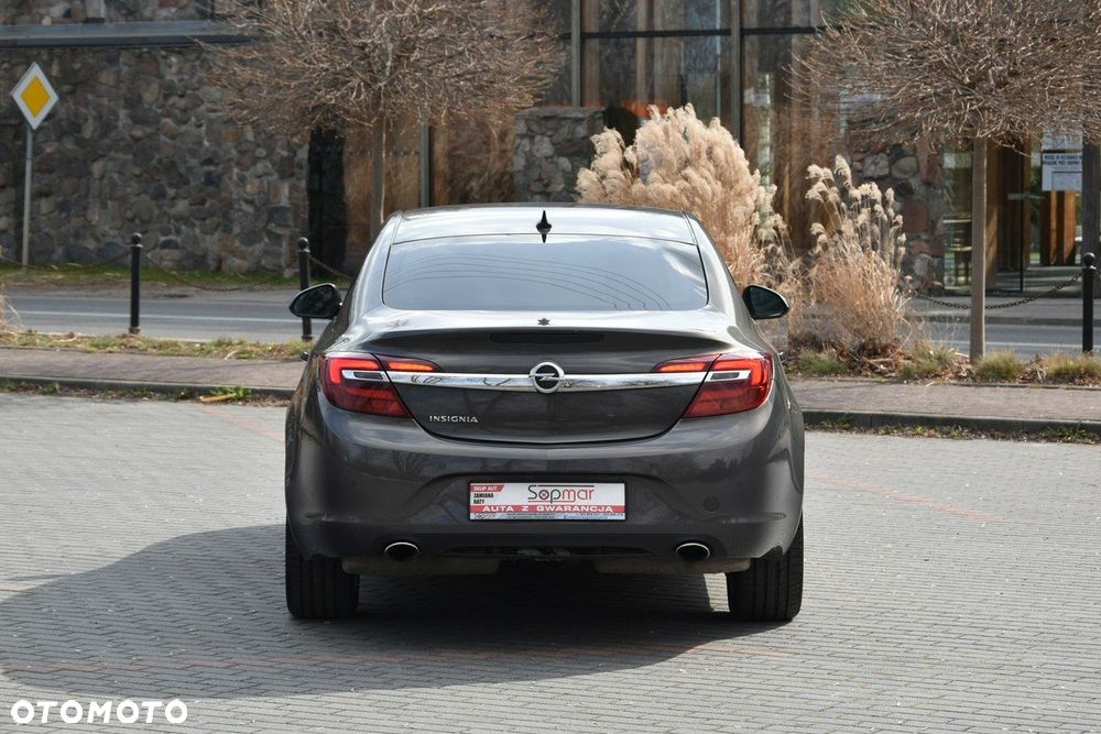 Opel Insignia 2.0 T Active 4x4 S&S - 6