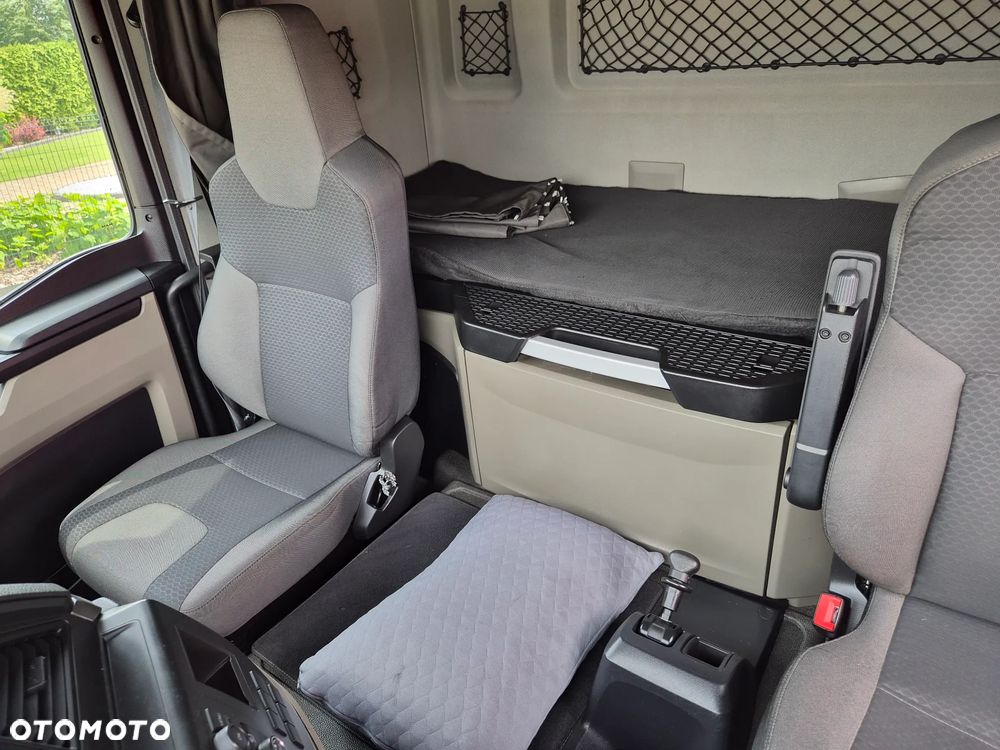 MAN TGL 12.250 KABINA LX DWA LÓŻKA + 23 PALETY - 25