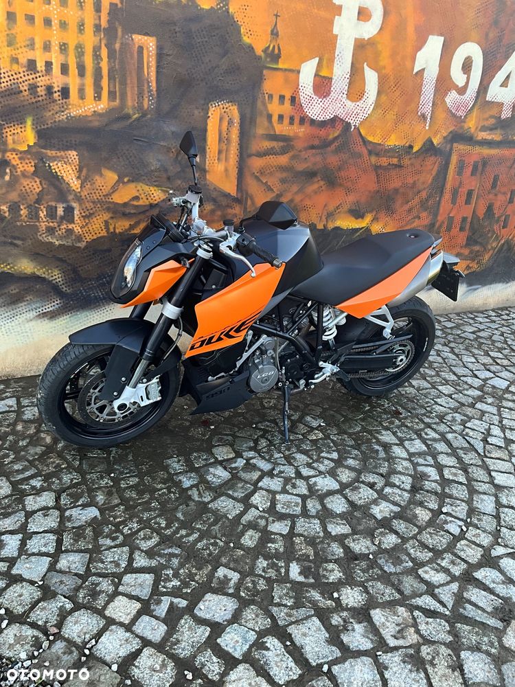 KTM Super Duke - 14