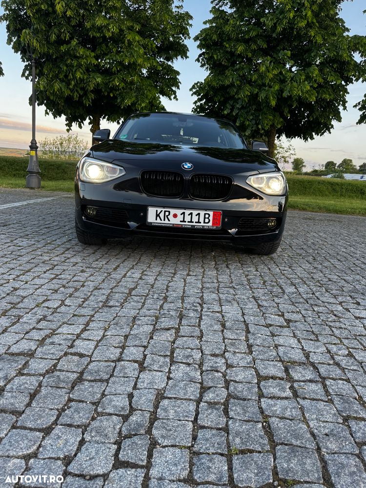 BMW Seria 1 120d Sport Line - 22